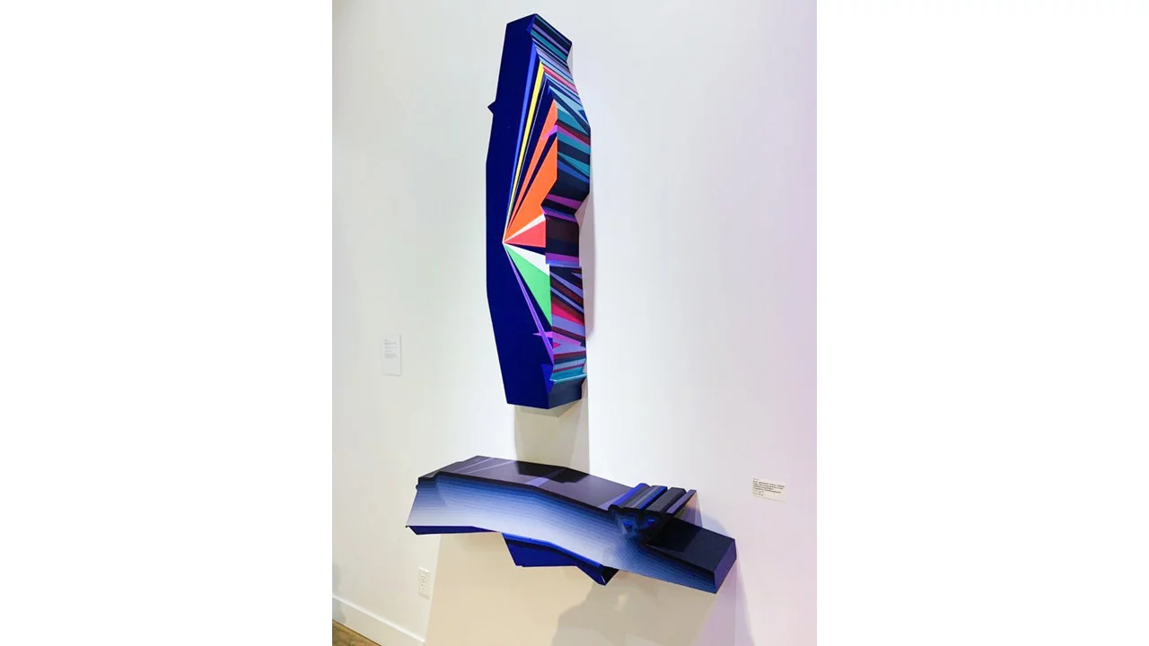 Mela MM LOSING GRAVITY IN THE ORBITING MEGATROPOLIS: geometric waves, vibrant fields and optic frequencies Installation View